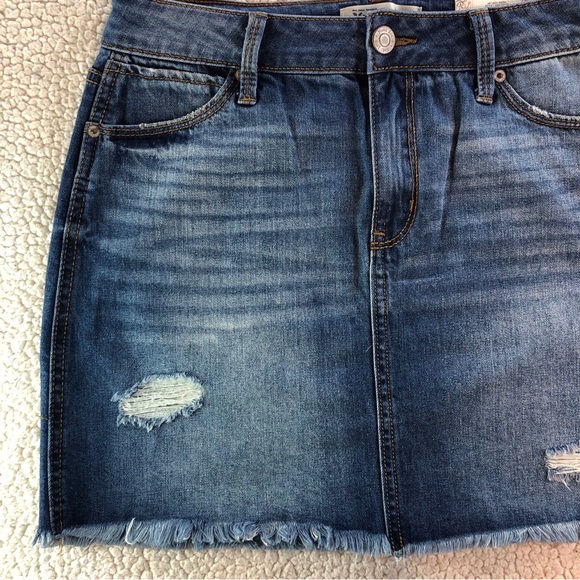 Mudd Women’s/Juniors FLX Stretch Size 9 Distressed Raw Hem Blue Jean Denim Skirt - Picture 4 of 12